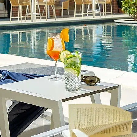 Mercure Conacul Cozieni 酒店 布加勒斯特
