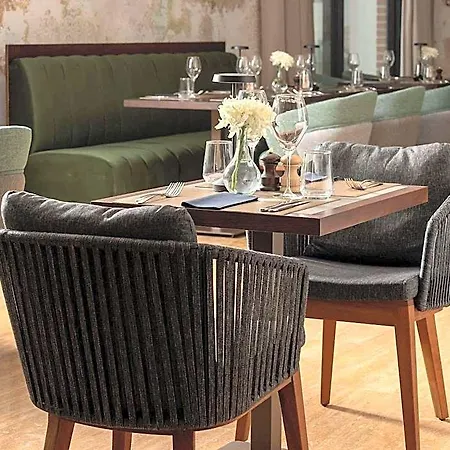 酒店 Mercure Conacul Cozieni 4*